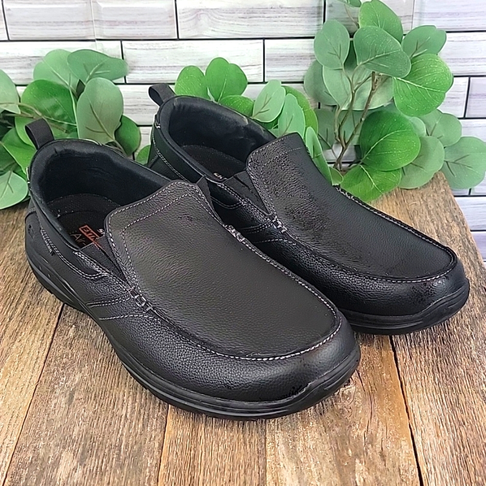 Skechers Men's SlipOn Casual Shoes Extra Wide Fit Si… Gem